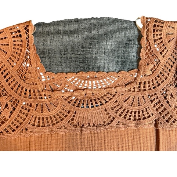 Democracy Above Elbow Bubble Sleeve Square Crochet Neck Woven Top Sz  XL - Picture 6 of 12